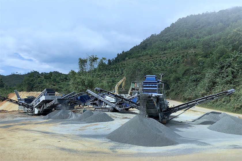 QUÁ TRÌNH XỬ LÝ ĐÁ BAZAN TRÊN QUỐC LỘ 1A TẠI VIỆT NAM