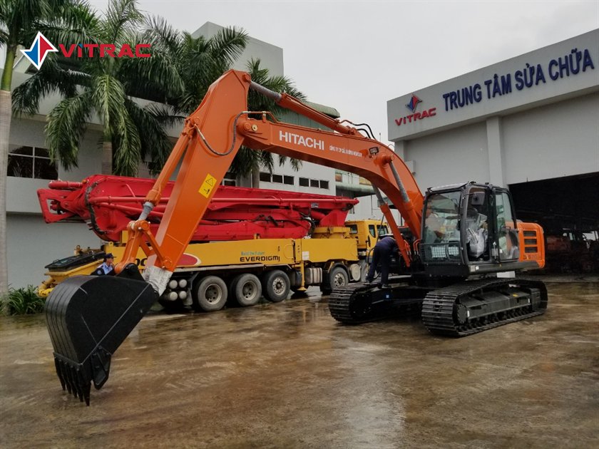 MÁY ĐÀO HITACHI ZX210LCH-5G