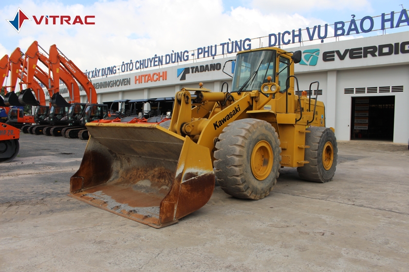 Xe xúc lật KAWASAKI 80ZA